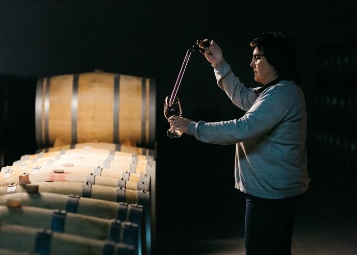 La enóloga de Marqués de Vargas, Ana Barrón, reconocida con el  Premio a la Profesional del Rioja 2024