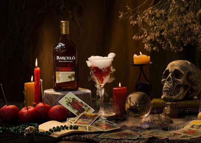 La brujería reencarnada en cóctel para celebrar la noche de Halloween