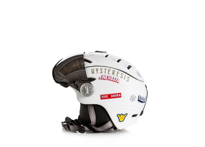 Hysteresis y Ron Barceló diseñan el casco que arrasa esta temporada en la nieve