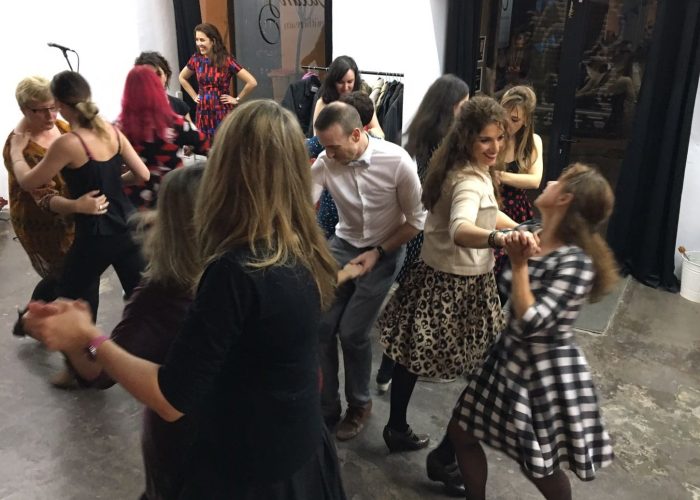 Ron Barceló Cream revive el baile Swing entre influencers