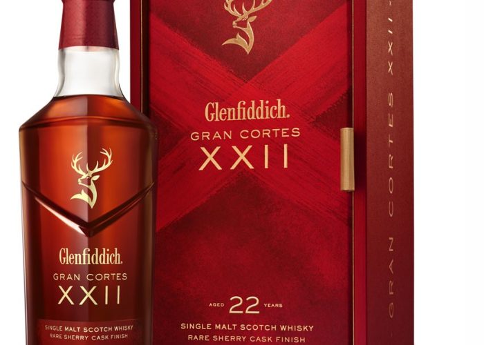 Durán subasta cinco botellas de Glenfiddich Gran Cor-tés, un whisky que no podrá encontrarse en España