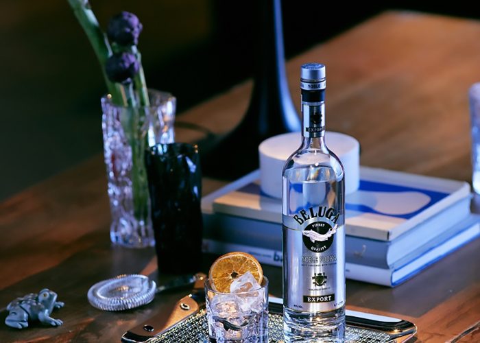 Varma refuerza su portafolio super premium incorporando el icónico vodka Beluga