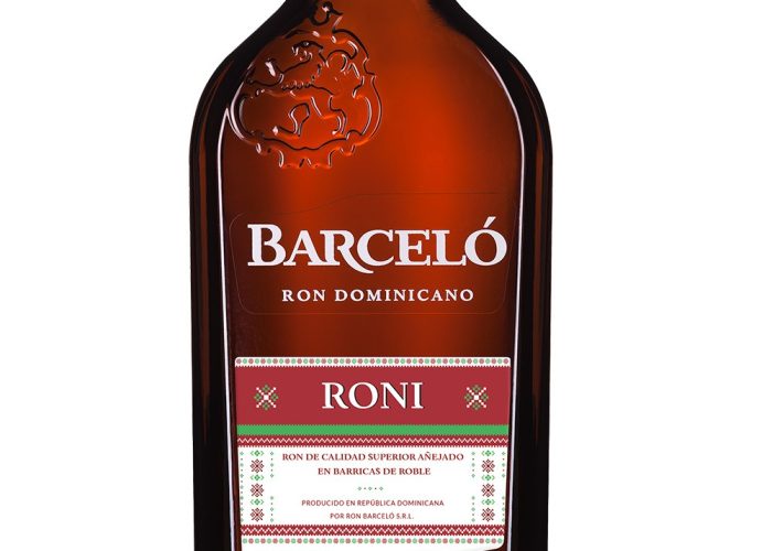 Esta Navidad lleva tu nombre: Ron Barceló lanza su botella personalizable