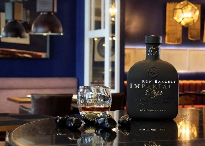 Ron Barceló presenta la nueva joya de la familia: Barceló Imperial Onyx