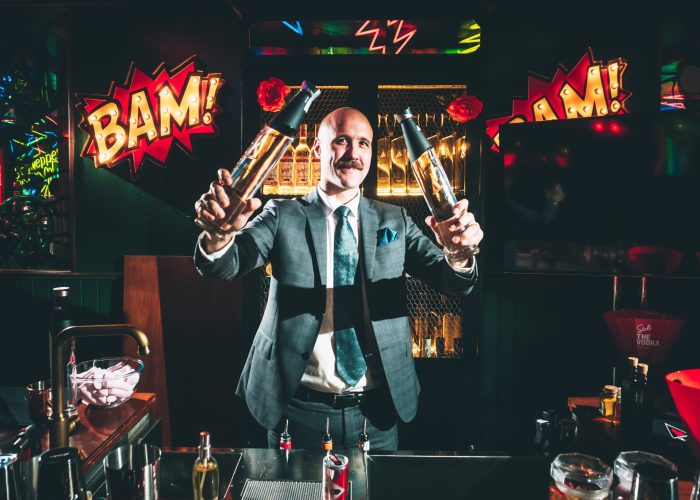 Simone Bodini, Global Brand Ambassador de Elit, cierra su tour por España colgando el cartel de completo en Madrid, Zaragoza y Valencia