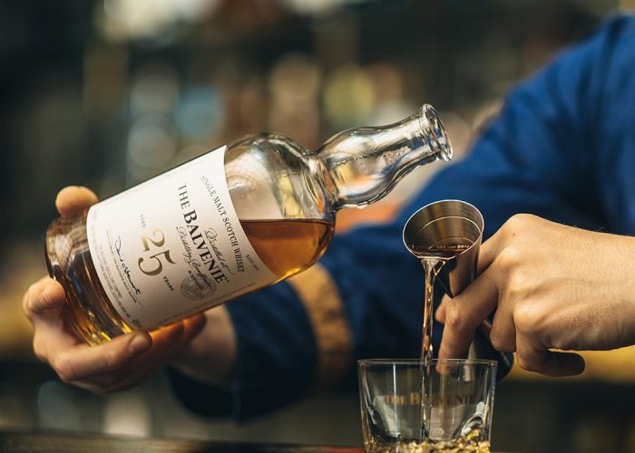 Desde el corazón de las Highlands, llega The Balvenie uno de los whiskies más artesanos del mundo