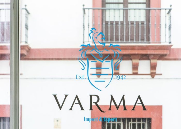 Varma inaugura nueva sede en el corazón de Sevilla